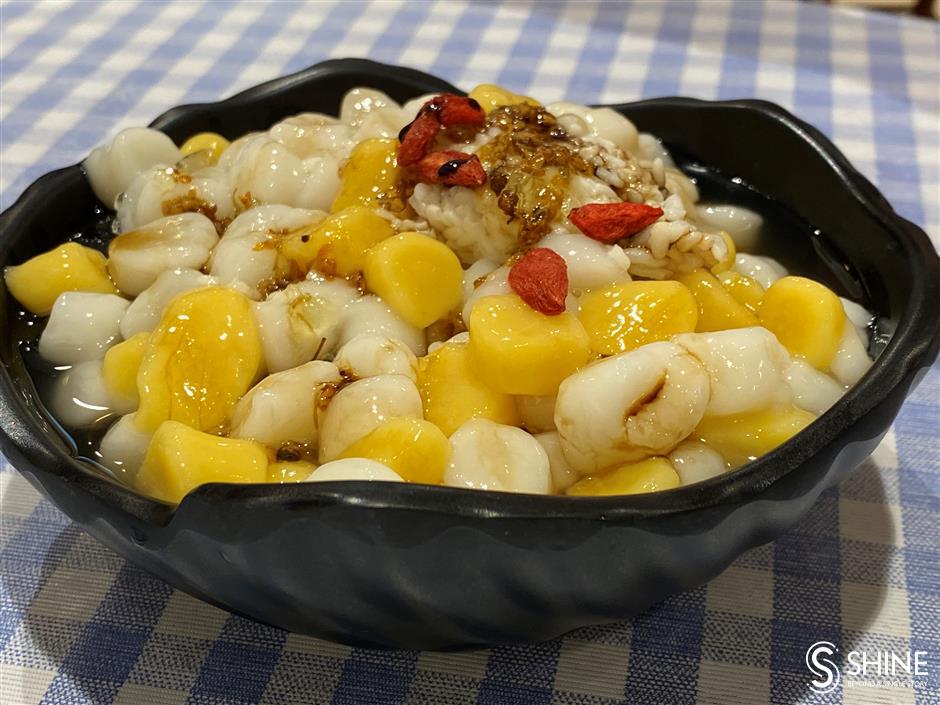 check out yuyuan garden delights on a budget