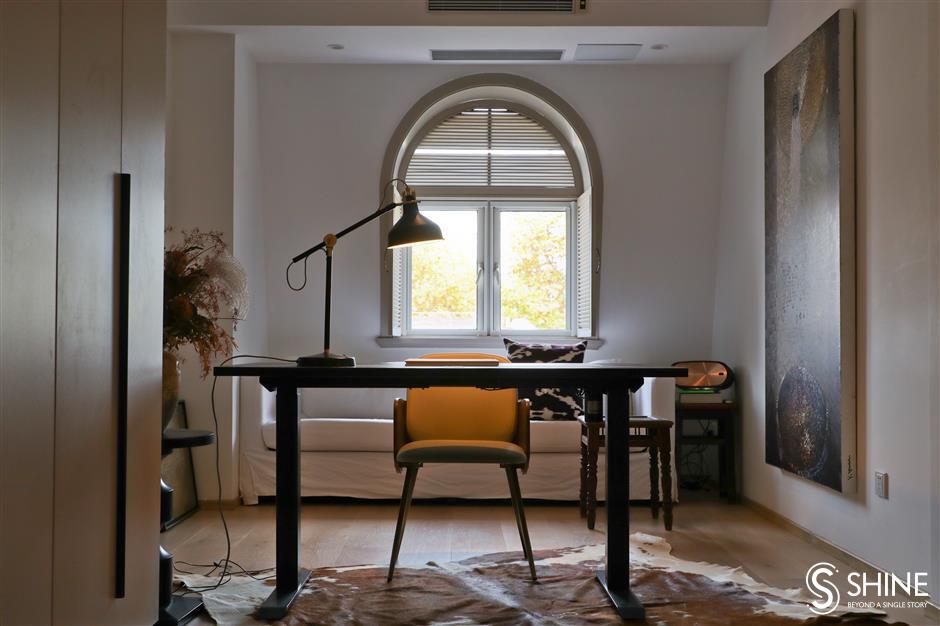contemporary art and design form a unique family living space